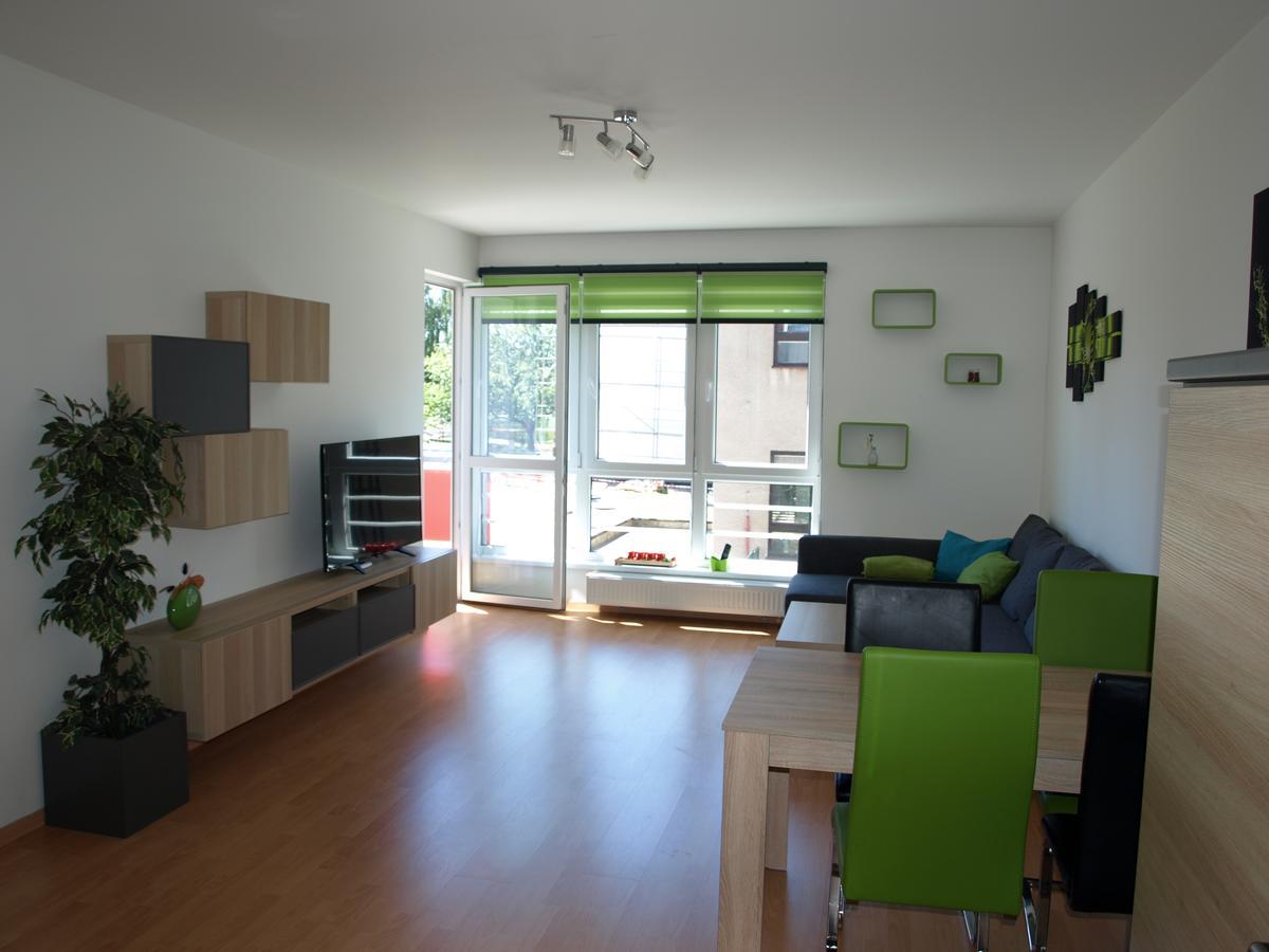 Apartman Self Check In/Out Vrchlabí Exteriör bild